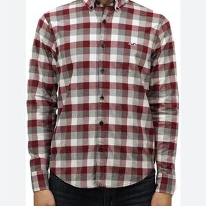 Hollister Men's Burgundy and White Plaid Shirt
